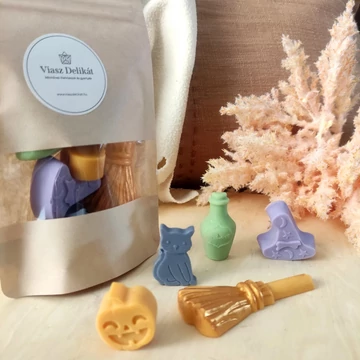 A kép csak illusztráció. A dekorációs elemek nem tartozékai az illatviasznak.